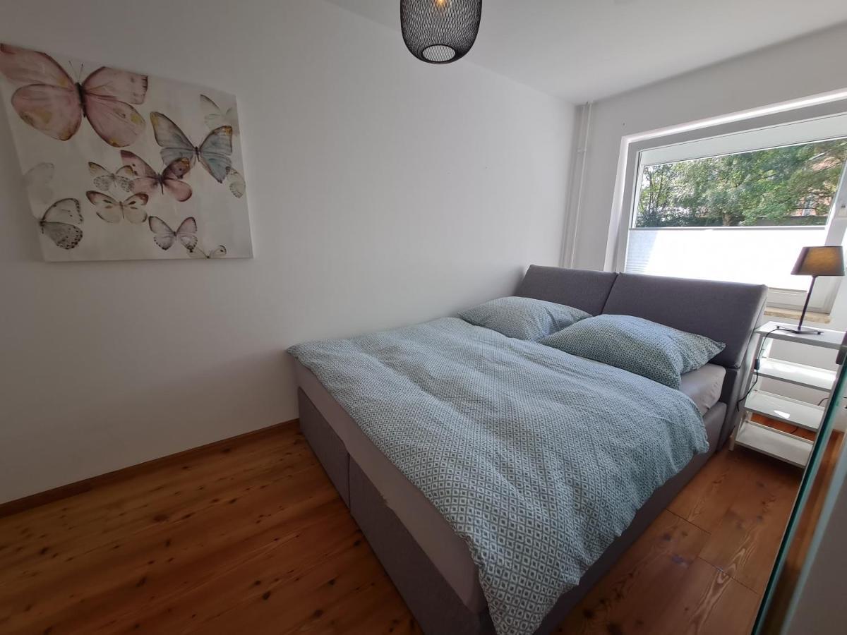 Wohnung Fleethoern - Zentral, Ruhig, Mit Parkplatz Und Balkon 基尔 外观 照片